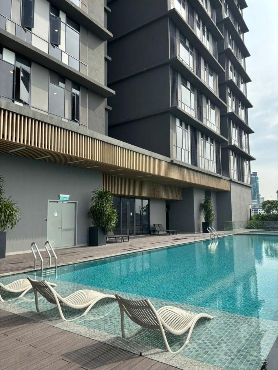 쿠알라룸푸르 Societe By Bamboo Hospitality 아파트 호텔 외부 사진